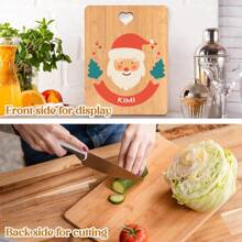 1 Stück Weihnachten Serviertablett, Schneidebrett, mit personalisiertem Namen und Text, mit Schleife, Rentier und Schneeflocken Elementen, Fröhliche Weihnachten, warmes und süßes Geschenk, hochwertiges Geschenk für Zuhause, hochwertiges Küchenutensil, geeignet für Eltern, Paar, Ehefrauen und Kochliebhaber, Valentinstag Geschenk, für Lebensmittel und Früchte, viral, unverzichtbar für Einweihungsgeschenke