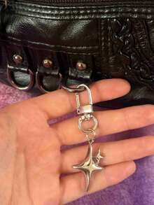 Y2k 星形装饰钥匙扣、包包挂饰、金属钥匙扣、包包、背包、汽车装饰、耳机包星形挂饰、女士汽车配件钥匙扣配件、学校用品、教师礼物、可赠送给朋友的礼物 - 銀色 - 查看 8