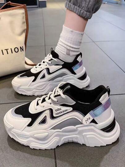 Zapatillas DeportivasInformales De Mala TranspirableDe Gran Tamaño Para Mujer DeEstilo Nuevo, Cómodos ZapatosDeportivos Blancos Para Viajar, Caminar,Entrenar,Zapatillas DeportivasPara Mujeres, Zapatos De Cordones De Suela Gruesa Versátiles