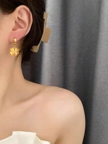 1 套 3 件简约优雅 18k 镀金不锈钢四叶草吊坠项链和耳环套装，适合女性日常休闲或派对佩戴，也可作为礼物 - 金黃色 - 查看 3