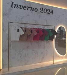 V-Neck Knit Blouse - 白色 - 查看 4