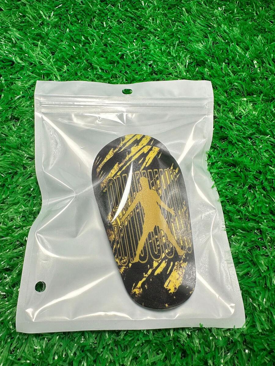 1 Pair 10*6cm Mini Football Shin Guards To Protect Your Football Glory