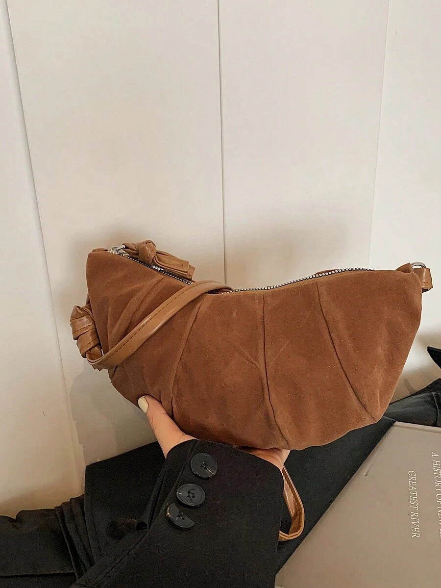 Túi xách da mờ cổ điển dành cho nữ thời trang mới Túi đeo vai giản dị Túi đeo chéo hình lưỡi liềm phổ biến - Màu Khaki - Xem 1