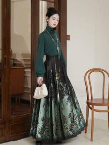 春季中国风凤凰图腾印花绿色马脸裙，适合春节、日常、街头、通勤、居家等各种场合穿着，可搭配汉服下装，黑色，适合度假穿着。 - 黑色 - 查看 12