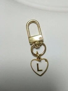 Breloc cu pandantiv inimă cu litere, pandantiv pentru geantă cu litere inițiale A-Z, breloc din aliaj cu farmec de modă, cu carabină, suport pentru chei inițiale personalizate pentru rucsac, portofel, husă pentru căști, pentru prieteni, familie și cupluri, cadou ideal