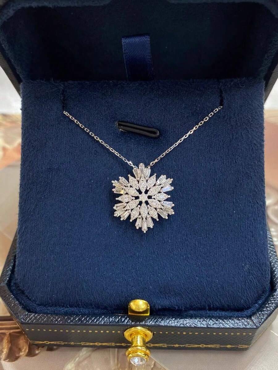 1pc Christmas Snowflake Pendant Necklace, Elegant Luxury Rhinestone Design, Minimalist Style, S925 Sterling Silver, Suitable For Women, Daily Wear, Valentine's Day, Birthday Gift - Style 1 - View 1