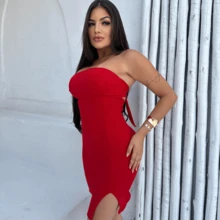 Short Strapless Dress With Leg Slit And Tie At The Back - Christmas 2025 - 紅色 - 查看 3