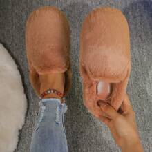2024 Autumn/Winter Simple Black Plush Solid Color Indoor Thermal Slippers