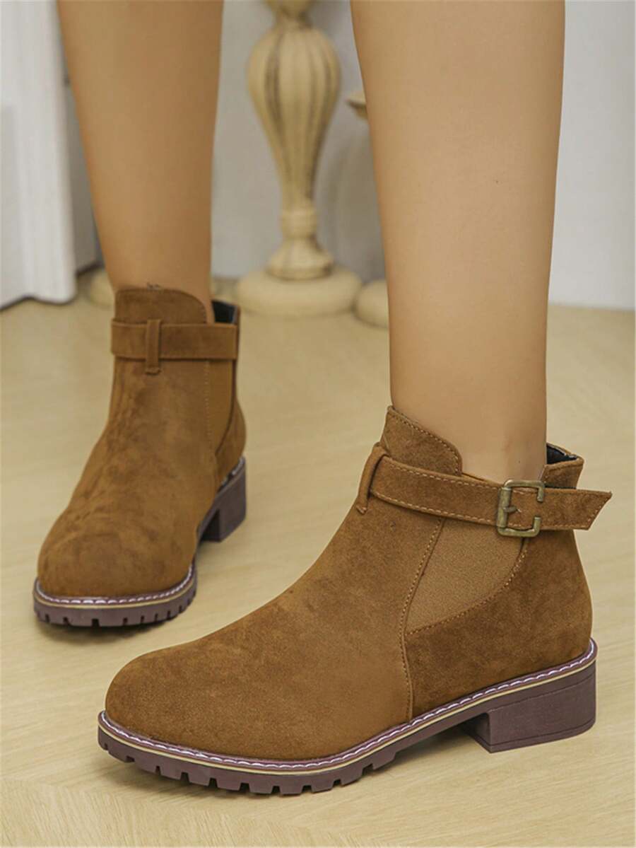 Giày bốt da lộn cổ điển thời trang châu Âu và Mỹ 2024 cho nữ cỡ lớn, gót dày, mũi nhọn, khóa chun, giày bốt ngắn cho mùa thu/đông - màu nâu - Xem 1