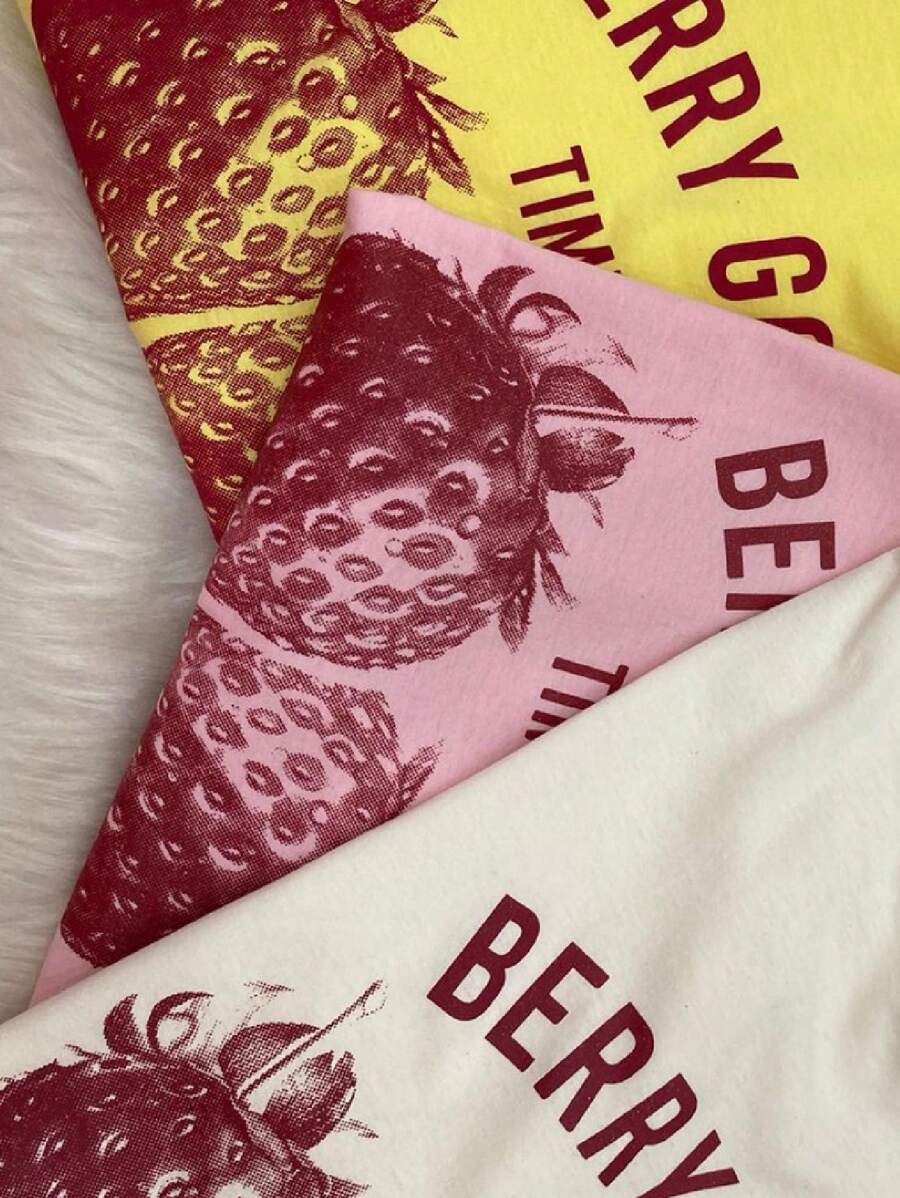 T-Shirt Women's Fashion Summer Strawberry Print 01 - White - View 1