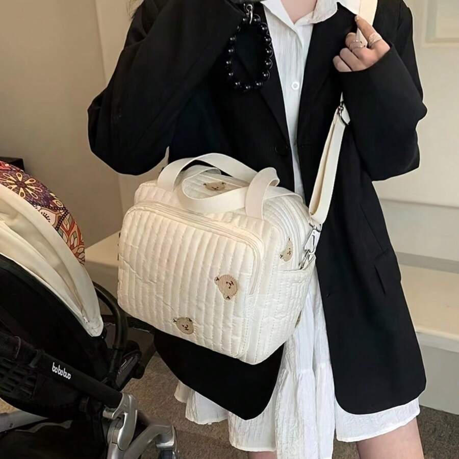 2024 新款时尚妈咪手提包韩版刺绣单肩斜挎包大容量随机刺绣小熊孕妇包设计