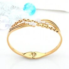 1 chiếc vòng tay rỗng bằng thép titan mạ vàng hồng 18K hình trái tim đính đá Rhinestone, vòng tay hình bầu dục đẹp thời trang, món quà tuyệt vời nhất cho bạn gái/em gái, sinh nhật/giáng sinh - Món quà ngày lễ đẹp nhất - Xem 3