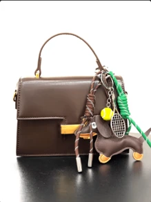 1 件可爱腊肠犬 PU 皮革钥匙扣饰品 - 日本和韩国风格的卡通狗设计，合金环扣，可爱的动物名人配饰 - 非常适合包包装饰、生日礼物和宠物爱好者