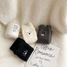 3 Cặp Vớ Ngắn Hoạt Hình Dày Sang Trọng Cho Nữ - Nhiều màu - Xem 2