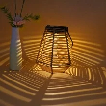 1pc Handwoven Rattan Lantern, Vintage Classic Outdoor Rattan Crafted Lantern With Solar Powered Warm White Light, Suitable For Garden, Patio, Lawn, Villa, Camping, Decorative Table/Hanging Lamp