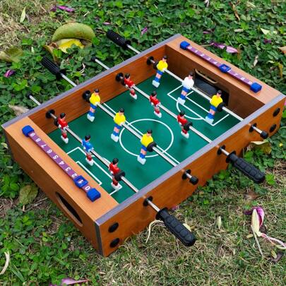 WIN.MAX Inomhusunderhållning Samling Interaktivt fotbollsbord, familjesammankomster fritidsbordsspelutrustning, 2-spelares tävlingsbord för bordsspel, levereras med 2st 2,5 cm/0,98 tum minifotbollar