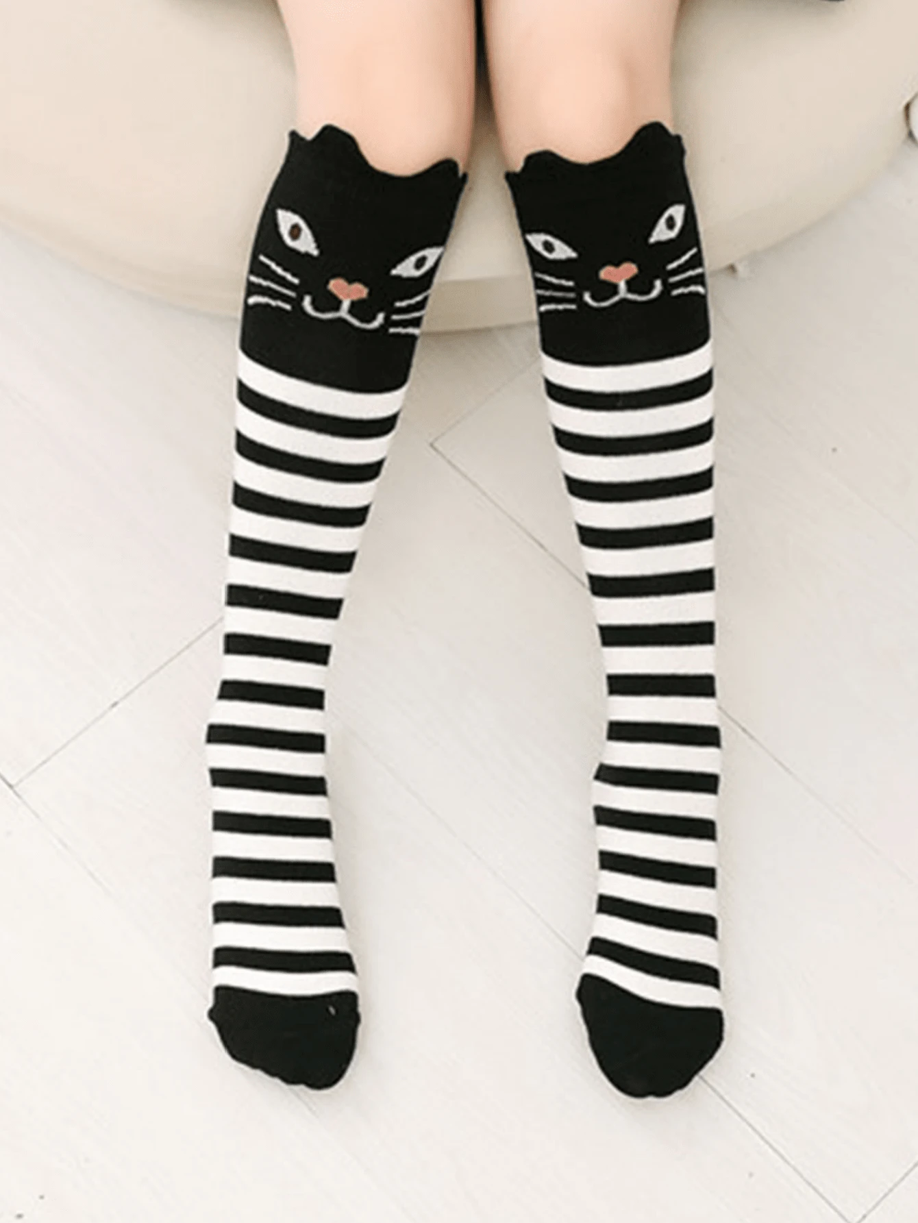 Girls' Over-The-Knee Animal Striped Socks, Fox, Black Cat, Cute Cartoon Print, Long Tube Leg Warmer Stockings - Black and White - View 1