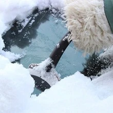 1 件长柄汽车雪铲 - 冬季刮冰器和除雪器，适用于汽车车窗和挡风玻璃的耐用橡胶铲 - 黑色 - 查看 8