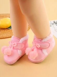 1 Pair Of Infant Shoes, Warm And Thick Boots In Autumn And Winter, Cute Fur Ball Design, Suitable For Indoor Slip-Resistant Learning To Walk, Soft Flat Shoes For Infants.