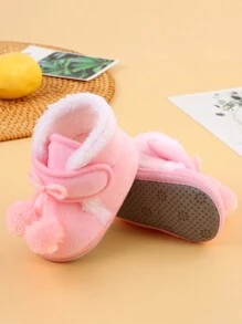 1 Pair Of Infant Shoes, Warm And Thick Boots In Autumn And Winter, Cute Fur Ball Design, Suitable For Indoor Slip-Resistant Learning To Walk, Soft Flat Shoes For Infants.