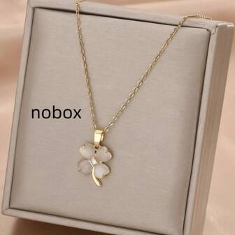 1pc Stainless Steel Gold-Plated Chain Cubic Zirconia Cat Eye Stone Clover Pendant Niche Fashionable Necklace, Unisex Casual/Party/Holiday Wear (OPP Bag Packaging)