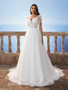 New Ruffled Sleeve Lace & Mesh Backless Wedding Dress - White - View 5