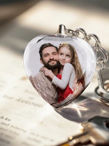 1pc Custom Crystal Keychain With Photo, Customized Parent-Child Photo Keychain, Personalized Crystal Photo Keyring For Father, Custom Photo Keychain Crystal Heart For Dad, Personalized Picture Keychain In Your Pocket, Unique Gift For Dad, Gift For Husband, Men, Grandpa, Gift For Him, Gift For Her, Ideal For Birthdays, Family Day Gift, Father's Day Gift, High School Senior High School Students, College Students, University Students, Colorful, Cute, Adorable, Funny, Kawaii, Y2K, Stylish, Customized, Customized Keychains & Accessories, Street Casual Chic - Heart - View 5