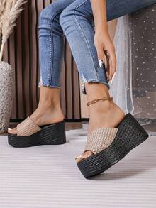 全新女士时尚休闲厚底凉鞋拖鞋，白色和黑色 - 杏色 - 查看 2