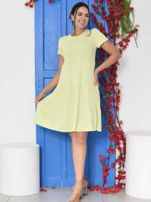 Three Marys Short Sleeve Dress In Evangelical Fashion Knit - Verde Lima - Ver 2