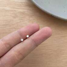 防过敏迷你四爪小白钻睡觉免抠耳洞穿耳钉耳棒入耳骨精致耳钉