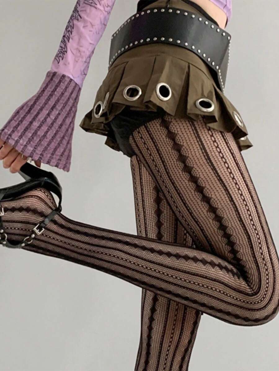 1Pair Retro Diamond Vertical Striped Pantyhose Spice Sexy Cutout Fishnet Socks - Black - View 1