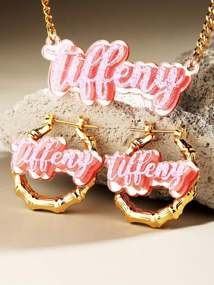 闪闪发光的个性化亚克力首饰套装 - 闪亮粉色 Y2K 时尚项链和耳环组合带链，是送给家人和朋友的理想礼物，生日，以及所有季节返校冬季礼物创意男孩女孩情人节，多功能，装饰，字母，纯色，雕刻，精致，多彩，可爱，可爱，休闲，定制，个性化，独特，定制，婴儿礼物，送给他的理想礼物，送给她，儿子，女儿的理想礼物 - 粉紅色套裝 - 查看 1