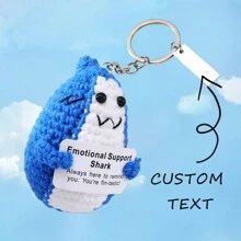 1pc Cute Shark And Duck Holding Card Design Knitted Keychain, Creative Customized Keyring, Funny Emotional Support Shark Pendant Gift, Positive Little Duck Charm, Encouragement Gift For Friends In Difficulty