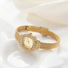 SOCENI 1pc Gold Sliver Luxury Women's Watch Embedded With Diamonds And Square Dial. It Can Be Worn On A Daily Basis, Or For Occasions Such As Parties, Holidays And Outings To Decorate The Wrist. It Is Water Resistant Up To 30m.