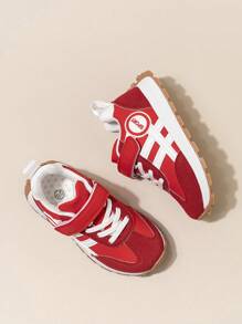 1 双儿童红色仿麂皮 PU 鞋底防滑耐磨平底经典复古风格休闲户外运动鞋，适合儿童 - 紅色 - 查看 3