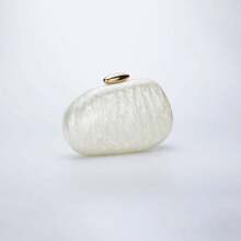 女士时尚不对称亚克力贝壳手拿包，欧美风格，婚礼派对单肩斜挎包 - 米色 - 查看 2