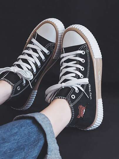 Moda oso zapatos de tenis de lona de altasuperior de mujeres, elegant clásico, suela antideslizante y resistente al desgaste,adecuado para Halloween, Navidad, fiestas de cumpleaños, jogger,reuniones, trabajo y uso diario.