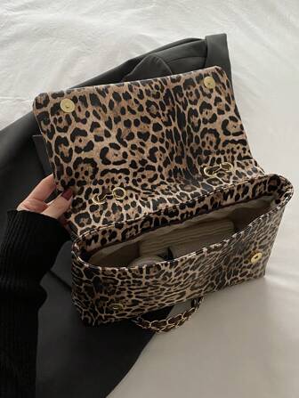 Fashionable Leopard Print Large Capacity Casual Tote Bag, Leopard Print Purse For Women Leopard Comeback, Animal Print Women Bag, Fall Winter Fashionable Cheetah Print Purse For Women, New Fall Winter Tiger Print Bag For Women