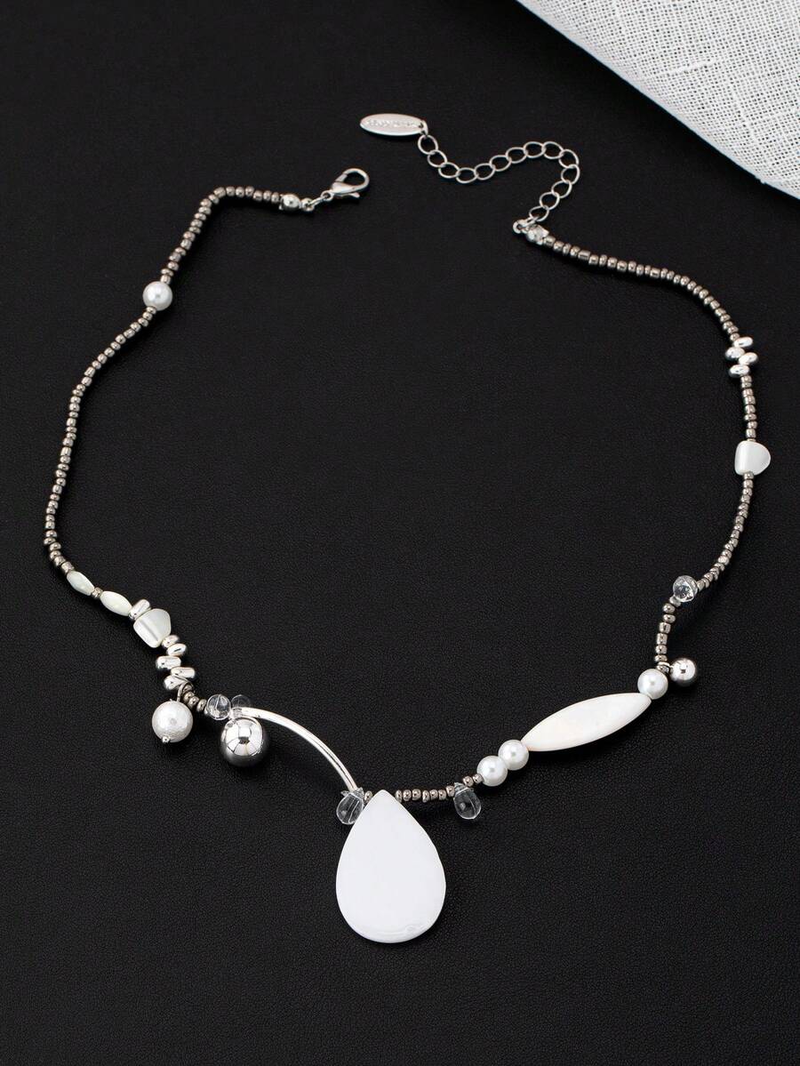 1 chiếc vòng cổ mặt dây chuyền thanh lịch phong cách Châu Âu và Mỹ dành cho phụ nữ, kiểu Pháp sang trọng, không đối xứng, thanh lịch phù hợp - mặt dây chuyền bất đối xứng - Xem 1