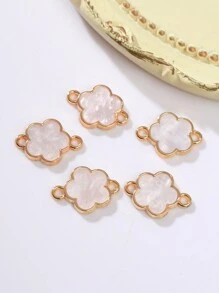 5/10/20/30/50/100/200/300/400/500 piezas Colgante con flor de cuatro hojas elegante de varios colores con dos agujeros, apto para hacer collares, pulseras, pendientes, llaveros, charms de teléfono, joyería de regalo para parejas