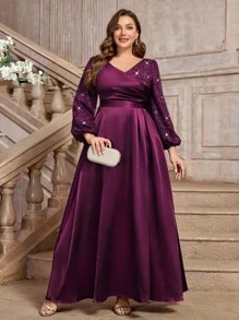 加大 V 领灯笼袖花卉亮片蕾丝撞色缎面舞会晚会礼服、婚礼宾客礼服，适合节日、毕业典礼、晚宴、返校节