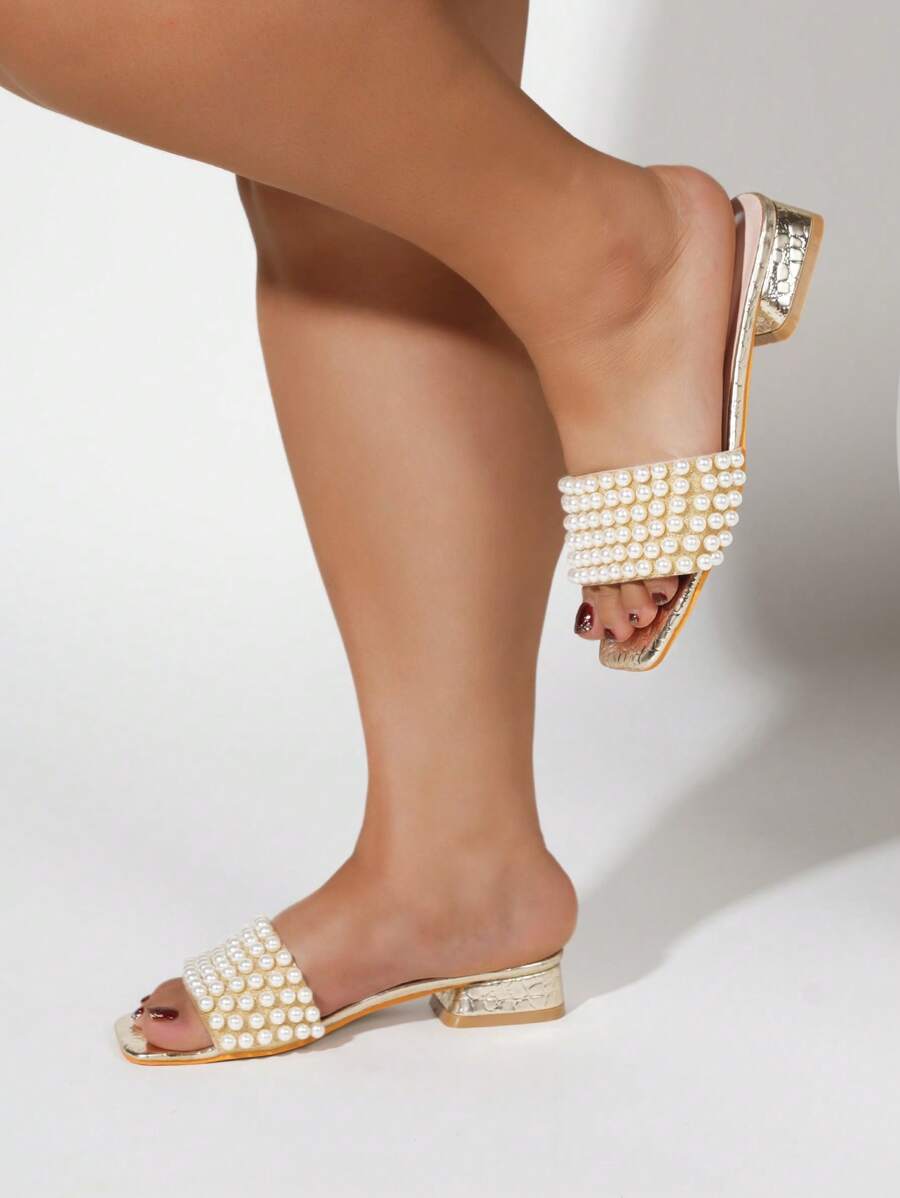 女士大码加大宽底珍珠装饰凉鞋舒适度假装百搭时尚粗跟凉鞋 - 金色 - 查看 1