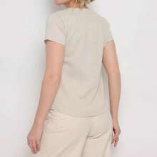 Camiseta feminina casual de linho com decote em V e detalhes de botões, manga curta regular para uso diário