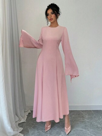 KeKe万丽圣诞新款粉色圆领喇叭袖不对称下摆后背隐形拉链修身腰部优雅高端时尚中东女装