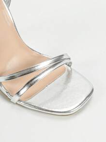 1双时尚女士高跟凉鞋，金属带凉鞋，交叉带凉鞋，简约方头凉鞋，银色电镀高跟凉鞋，细跟凉鞋，夏季户外凉鞋，女士银色凉鞋情人节礼物，细高跟鞋 - 銀色 - 查看 9