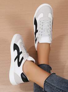 女士休闲运动鞋经典白鞋户外步行平底鞋圆头简约系带设计防滑透气软底适合四季 - 黑色 - 查看 3