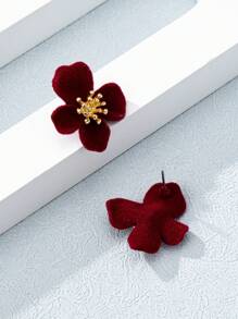 1 Pair Fashion New Velvet Flower Stud Earrings, Retro Minimalist Elegant Earrings For Women, Autumn/Winter Valentines,Mom,Mother,Mother's Day,Gift - Burgundy - View 4