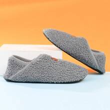 Home Slippers For Women And Men, Comfortable Socks And Shoes With Soft Rubber Soles, Suitable For Indoor/Outdoor Use