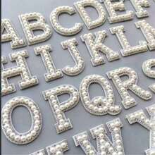 1 双 DIY（需自粘）新娘仿珍珠毛绒拖鞋，适合水疗、过夜、新娘送礼会、婚礼、单身派对、单身派对、装饰、求婚、伴娘礼物、返校情人节