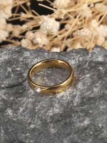 1 件 18K 镀金不锈钢弧形戒指，镶嵌单颗钻石和扁平锆石，适合情侣日常佩戴、婚礼、送给妻子/母亲的礼物 - 金色 - 查看 4